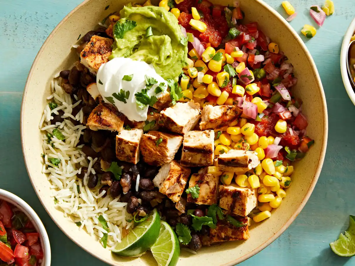 Veggie Bowl - Burrito Bowl price and nutrition